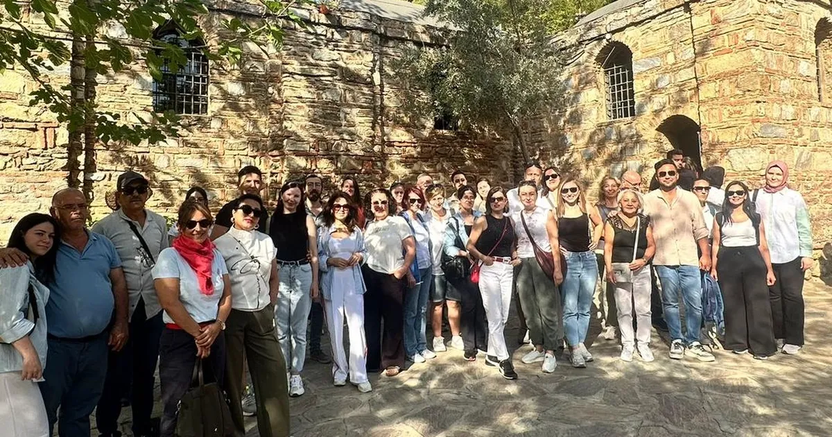 Eğitim İş Manisa’dan tarih ve doğa dolu birlik gezisi