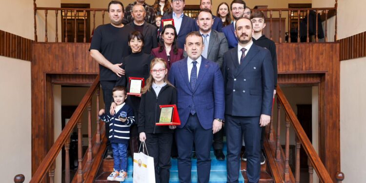 Bilecik’te “Yılın Okurları” Ödüllerine Kavuştu