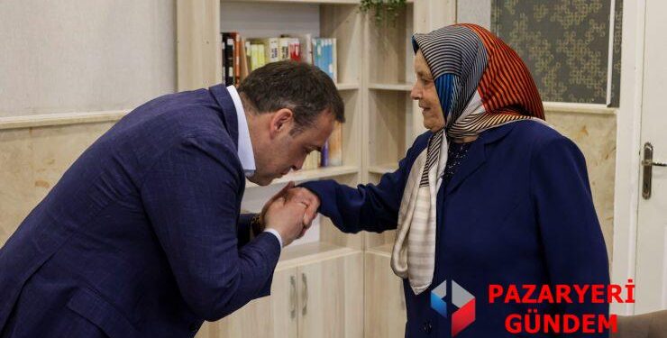 Şehit Annelerinin Dualarıyla Anlam Kazanan Gün: Vali Sözer’den Yürek Burkan Anneler Günü Programı